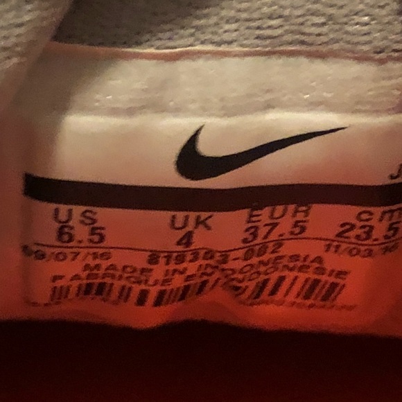 NIKE WOMENS REVOLUTION 3 RUNNING SHOE - Picture 7 of 7